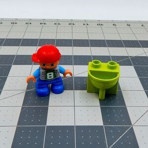 LEGO Duplo Nursery School Set 10833 Replacements Sink Skater Boy My Town